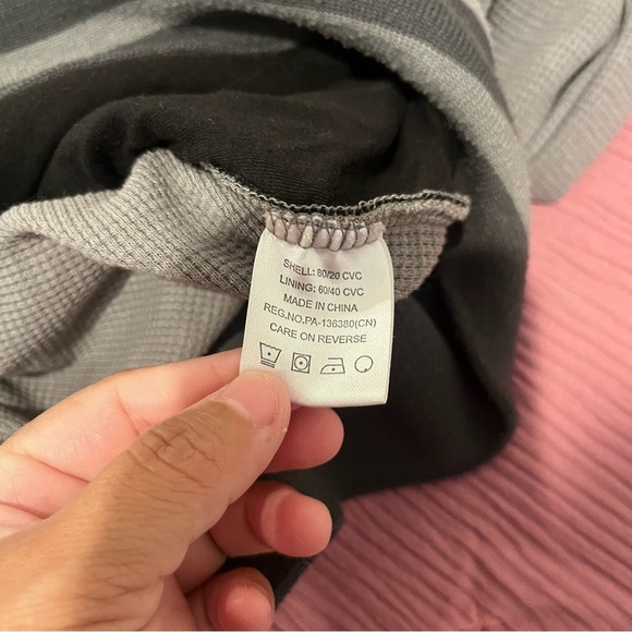 NFL Pro Line Gray Hoodie Carolina Panthers - Picture 5 of 8